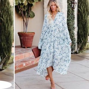 Never worn! Vici LEIF FLORAL CHIFFON HIGH LOW MIDI DRESS - IVORY